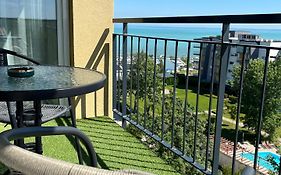 Ezüstpart Holiday Apartman